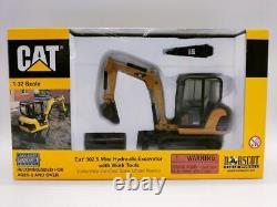Norscot 302.5 Mini-Hydraulic Excavator 1/32 Cat